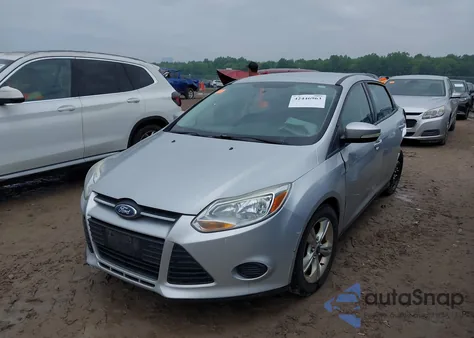 2014 Ford Focus Se z USA, uszkodzony, nr VIN 1FADP3F24EL181753